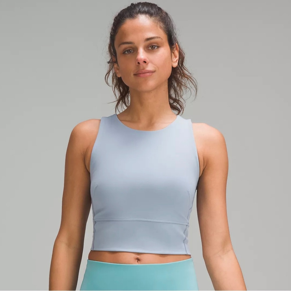 NWT, Lululemon Wunder train tank top. Chambray, size 6.